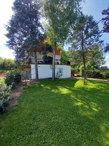 Avala, kragujevacki put. 200 m2, uknjizena 130.000 e